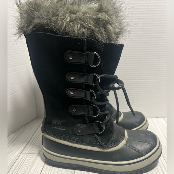 Sorel Women's Shoes Joan Of Arctic Sorel Boots Black Size 6.5